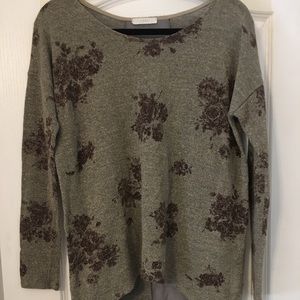 Nordstrom High- low Longsleeve